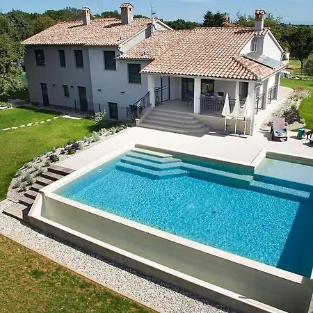 Monte Uliveto Comfortable Holiday Willa